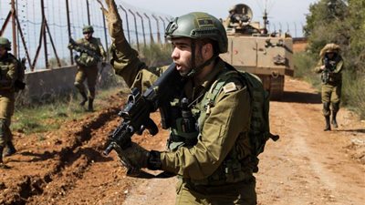 أدرعي يهدد الفلسطينيين في 