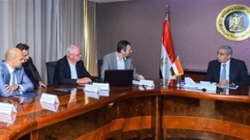 طارق قابيل وزير التجارة
