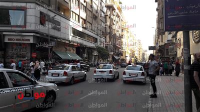 صور| السيولة المرورية تزين ميدان طلعت حرب.. ومواطنون: 