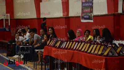 صور| بدء حفل تكريم أبطال دوري كرة القدم النسائية