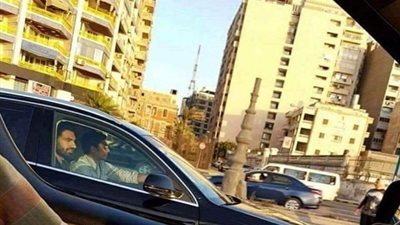 فيديو| لحظة تجول محمد صلاح داخل أحد الفنادق الشهيرة بـ