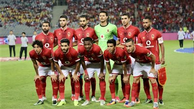 6 لاعبين يقتربون من الرحيل عن الأهلي من بوابة 