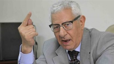 فيديو| مكرم محمد أحمد عن مشهد 