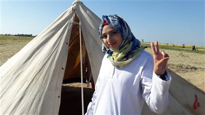 نيويورك تايمز: رزان النجار رمز بطولة وبسالة العرب