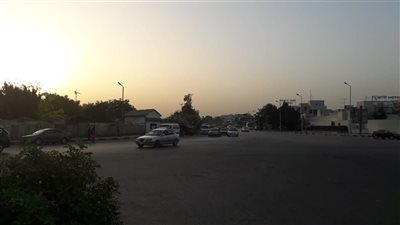 صور| الهدوء النسبي يسيطر على منطقة أهرامات الجيزة