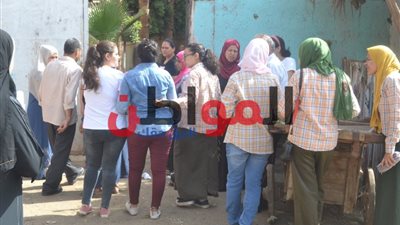 صور| طالبات بيجام يتوافدون لبدء رابع امتحانات الثانوية العامة 