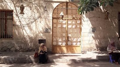 طالبات الثانوية العامة 2018 يشتكون من جدول الامتحان