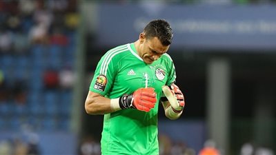 الفراعنة في كأس العالم| عصام الحضري يتدرب منفردا قبل السفر لـ