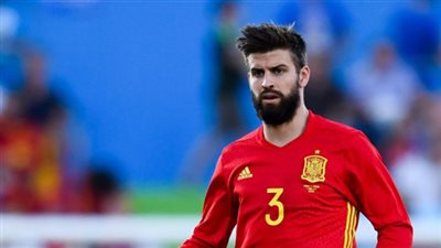 بيكيه يُثير الرعب في مران أسبانيا.. وشكوك حول غيابه عن مونديال روسيا2018
