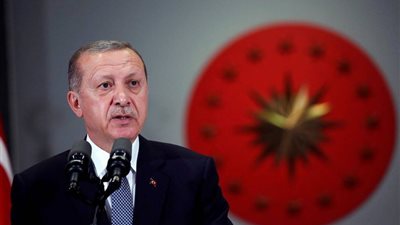 أردوغان يؤكد : لن تتوقف مسيرة الإقتصاد التركي