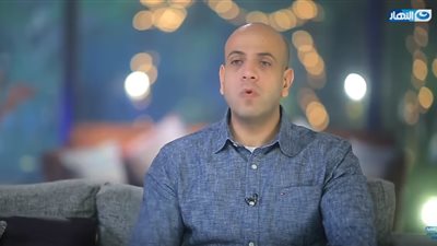 الداعية عمرو مهران يروي تفاصيل عن علاقة رسول الله مع صاحبه أبو بكر الصديق