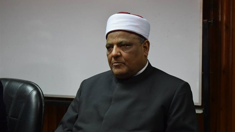 عباس شومان