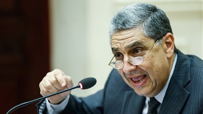 عاجل| وزير الكهرباء: الانتهاء من تسليم محطات 