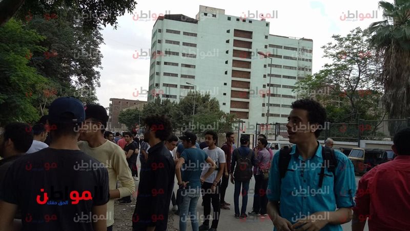 طلاب الثانوية العامة