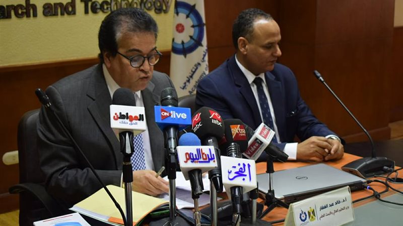 وزير التعليم العالى
