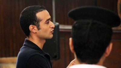 استكمال محاكمة دومة في أحداث مجلس الوزراء