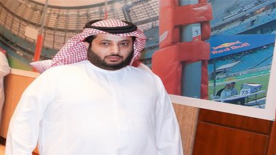 الفراعنة في المونديال| تركي آل الشيخ يصل روسيا لـ