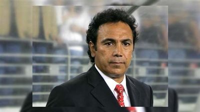 هوجو سانشز: لا أتفق مع سياسة المدير الفني للمنتخب الوطني