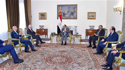 السيسي أطلقنا  يد المؤسسات الرقابية  لمكافحة الفساد ولن نقبل بأي تجاوز