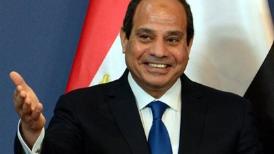 السيسي يهنئ الشعب المصري بمناسبة عيد الفطر المبارك
