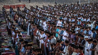 صور| الروحانيات تخيم على 