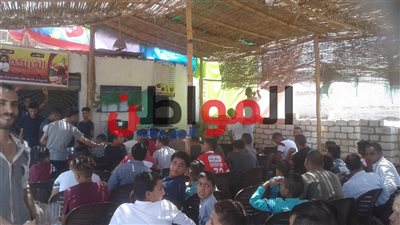صور| مصر في المونديال.. توافد جماهير بنى سويف لـ مشاهدة مباراة مصر وأورجواي
