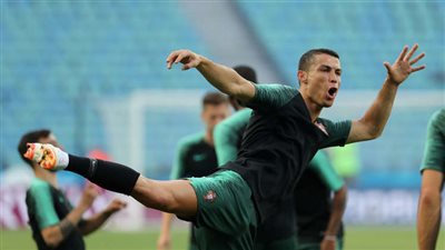 عاجل| الحكم على رونالدو بالسجن لمدة عامين وتغريمه 18.8 مليون يورو في قضية التهرب الضريبي