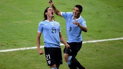 فيديو.. الشناوي يتألق ويتصدي لتسديدة كافاني