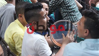 صور| الدق على الدفوف يشعل الجماهير المصرية أثناء مباراة مصر و أورجواى