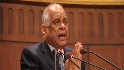 رئيس البرلمان يغادر مطار القاهرة الدولي متجهًا لـ جنيف