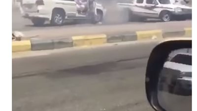 شاهد| مشاجرة عنيفة بين مجموعة شباب في ثاني أيام العيد تشعل السوشيال ميديا
