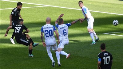 اجويرو يكسر النحس ويحقق رقم غير مسبوق مع المنتخب الأرجنتيني