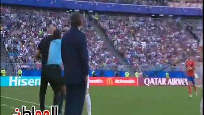 فيديو.. نجم مانشستر يونايتد يتسبب في أول 