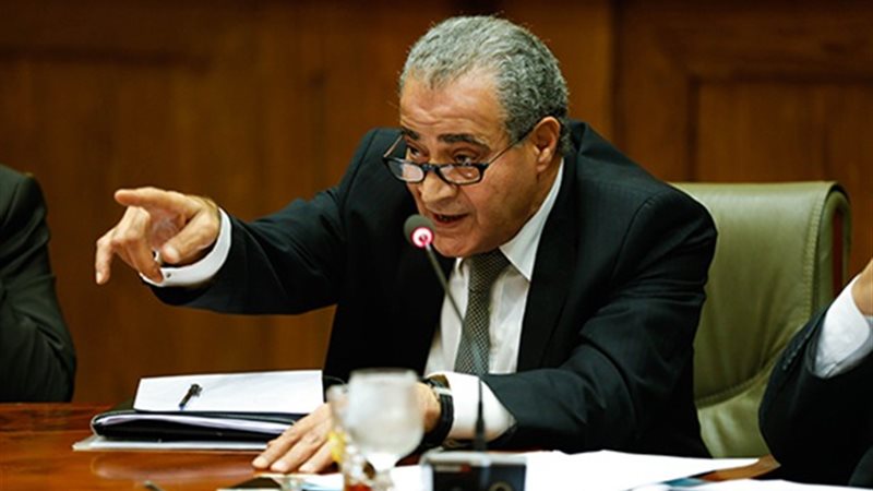 الدكتور على مصلحي