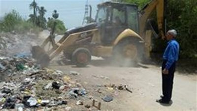 حملة مكبرة لرفع الإشغالات بمركز البلينا في سوهاج