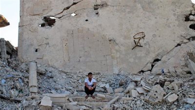 فيديو| لحظة سقوط قتلى وجرحى جراء غارة على قوات رديفة للجيش السوري 