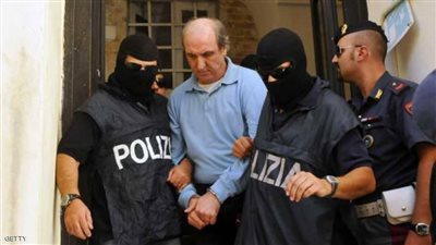 حملة اعتقالات واسعة ضد أعضاء المافيا في إيطاليا