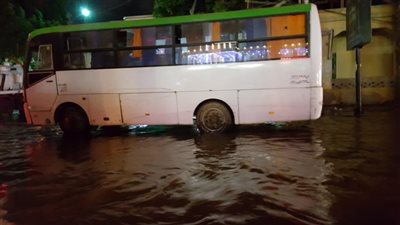 غرق ميدان 21 في الإسكندرية بسبب الصرف الصحي 