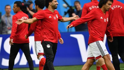 مصر تواجه روسيا في لقاء الفرصة الأخيرة بالمونديال