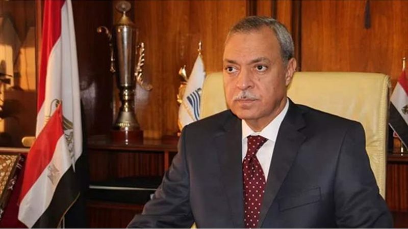 محافظ قنا 
