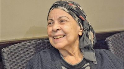 وفاة الفنانة أمال فريد 