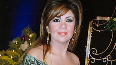 بوسي شلبي تنعي آمال فريد 