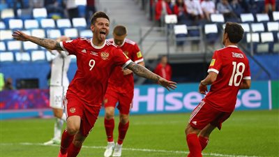 فيديو.. جولفين يسدد كرة خطيرة على مرمي المنتخب المصري
