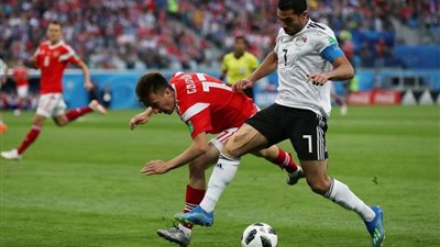 5 لاعبين خذلوا المنتخب المصري في مباراة روسيا 