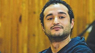 اليوم..استكمال محاكمة أحمد دومة فى أحداث مجلس الوزراء