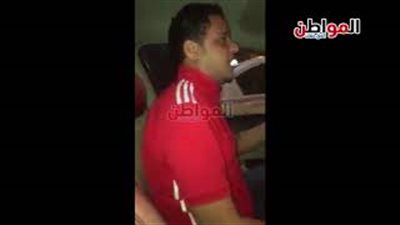 فيديو| مشجع ينطق بلسان 100 مليون مصري عقب هزيمة المنتخب من روسيا