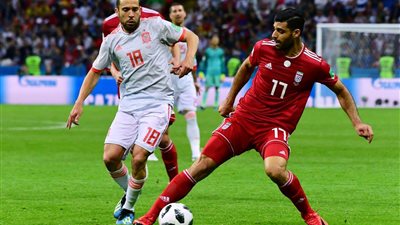 فيديو.. حكم مباراة إيران وإسبانيا يلغي هدف صحيح لإيران