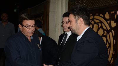 صور| سمير صبري وهاني مهنا في عزاء الراحل خالد البكري بالمهندسين