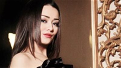 راندا البحيرى تدافع عن النقيب بشدة والفنانين