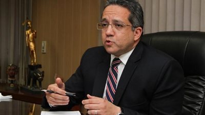 خالد العناني: افتتاح المرحلة الأولى من المتحف المصري الكبير بداية 2019